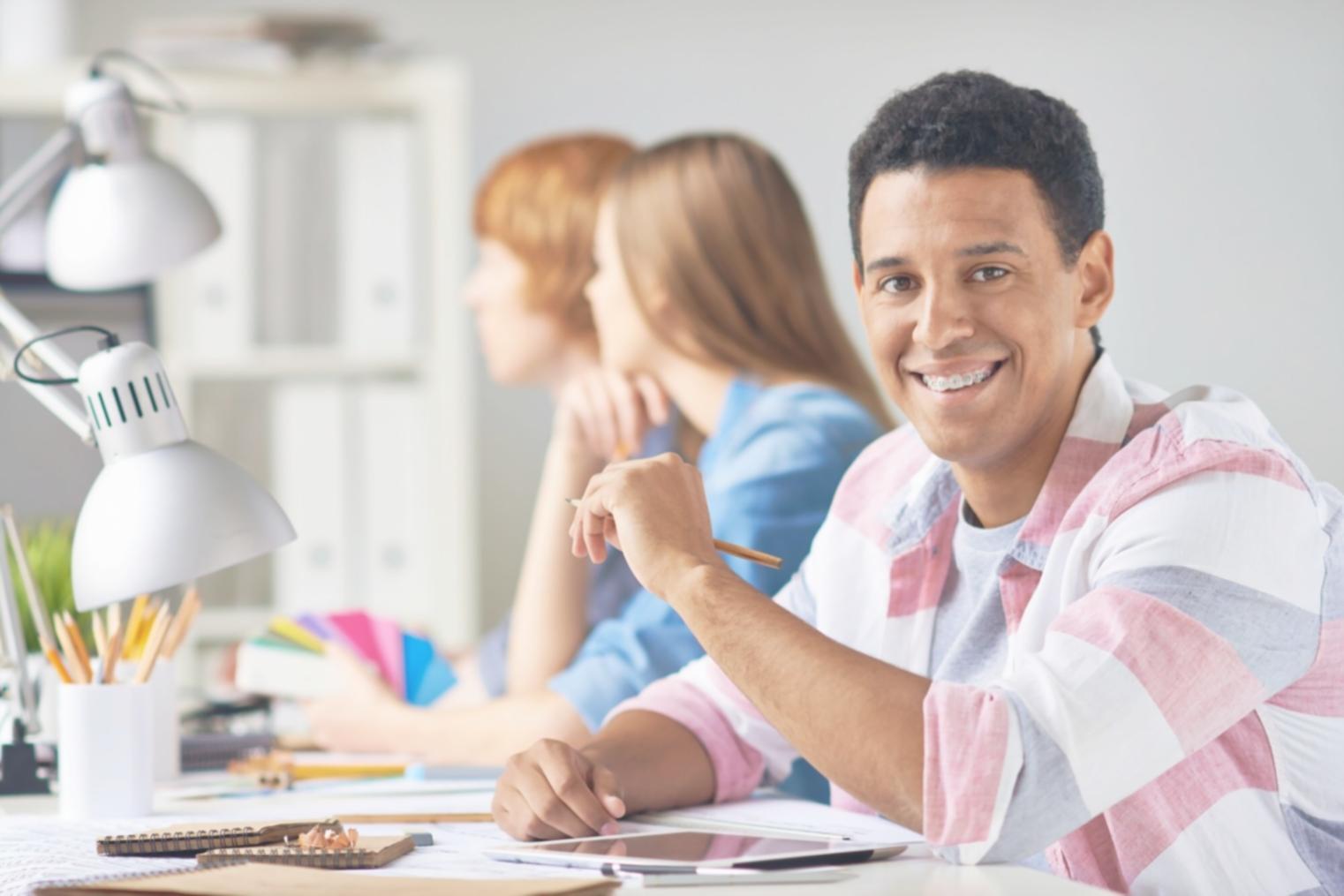 Environnement de formation moderne avec outils d'analyse